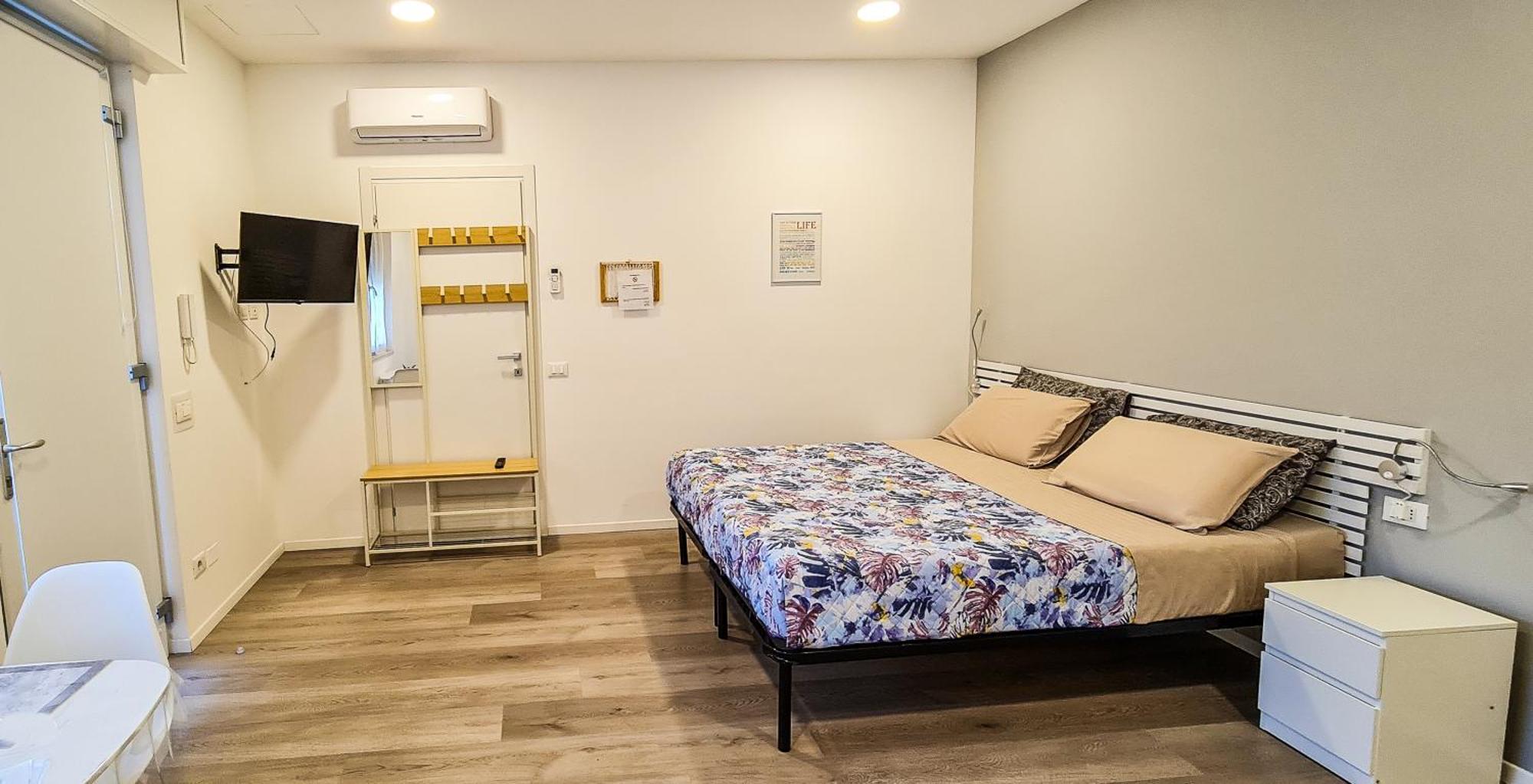 Adrirooms罗镇 外观 照片